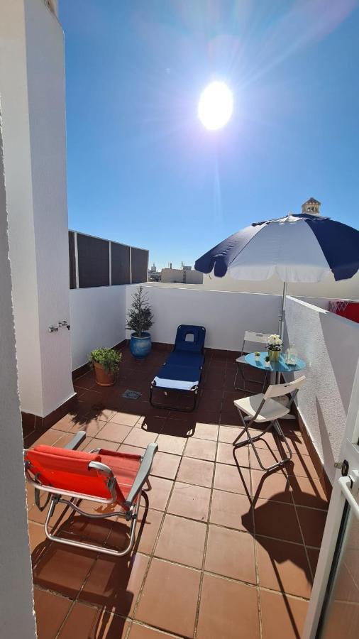 Penthouse With Solarium In The Center Of Malaga-Atico Con Solarium En El Centro De Malaga Apartment Luaran gambar