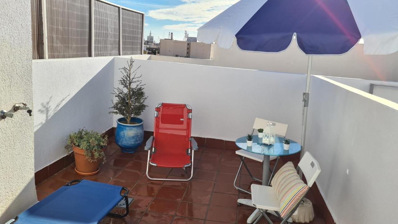 Penthouse With Solarium In The Center Of Malaga-Atico Con Solarium En El Centro De Malaga Apartment Luaran gambar